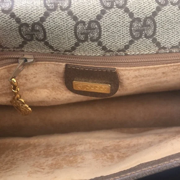 Vintage Gucci Crossbody Bag - Picture 7 of 7